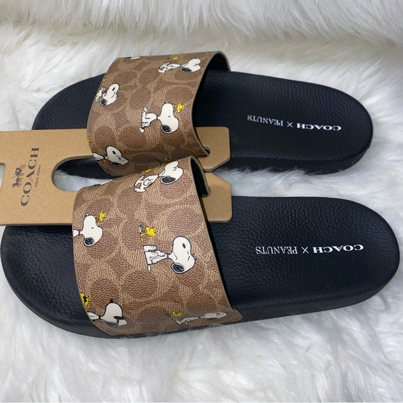 Coach Shoes - Coach woman size 11 Peanuts Udele Sport Slide Signature Canvas With Snoopy New